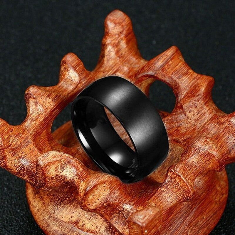 Anillo Chulada, Negro Puro, 100% Titanio, P0005